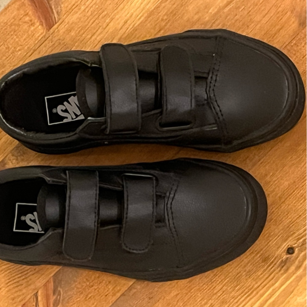 Vans Kids Black Velcro Sneakers